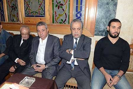 بالصور.. ناديا لطفي تظهر بعد غياب في عزاء مريم فخر الدين.. وليلى علوي وميرفت امين بدون مكياج
