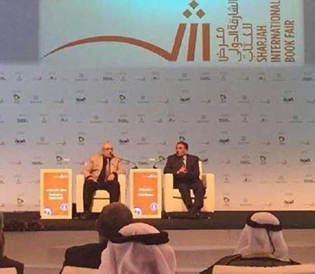 بالصور.. لقطة كوميدية تجمع عادل امام بعمرو أديب.. ويوجه كلمات قوية ضد الارهاب 