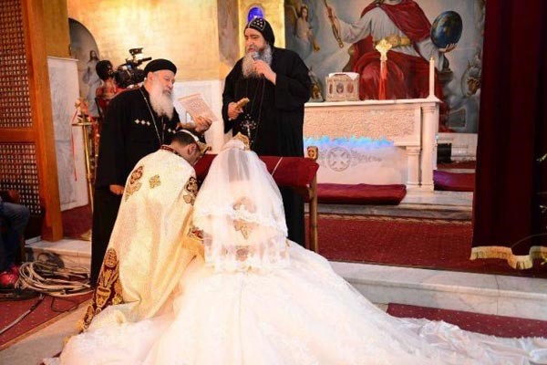 مراسم الاكليل