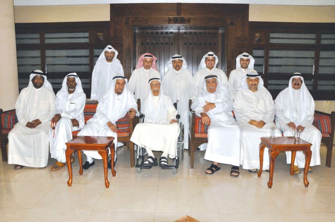 رواد ديوانية الرومي في الدعية																						احمد علي﻿