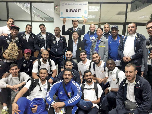 الوفد المشترك لكرة العلم والجوجيستو خلال الوصول الى بوكيت﻿