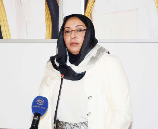 الشيخة فادية السعد تلقي كلمتها﻿
