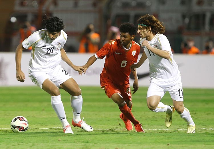 مباراة عمان والعراق