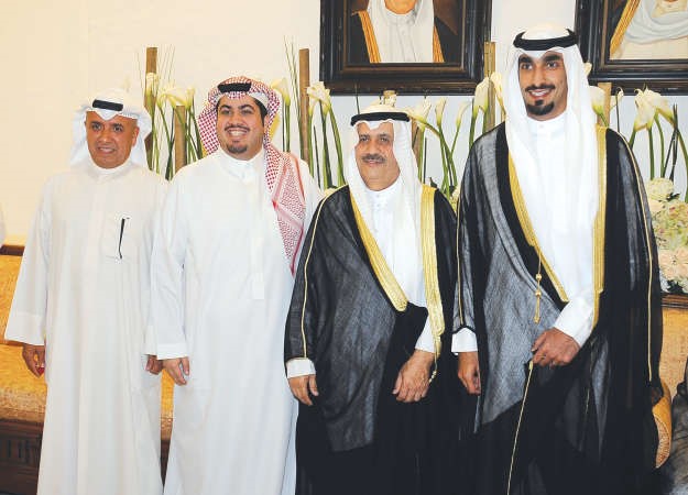ثامر الاحمد وباسل المعجل يهنئان
﻿