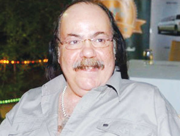 طلعت زكريا