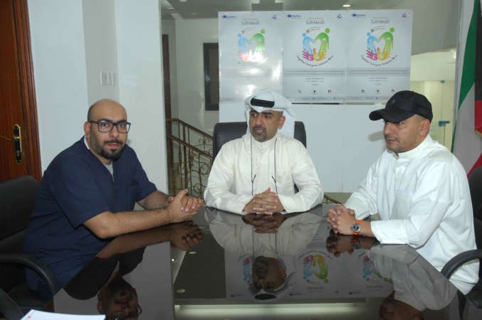 د اياد المقيط ود سامي المانع ود جابر اشكناني خلال اللقاء هاني عبدالله