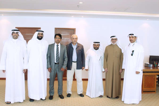 دبدر العيسى مستقبلا وفد رابطة اعضاء هيئة التدريس للكليات التطبيقية