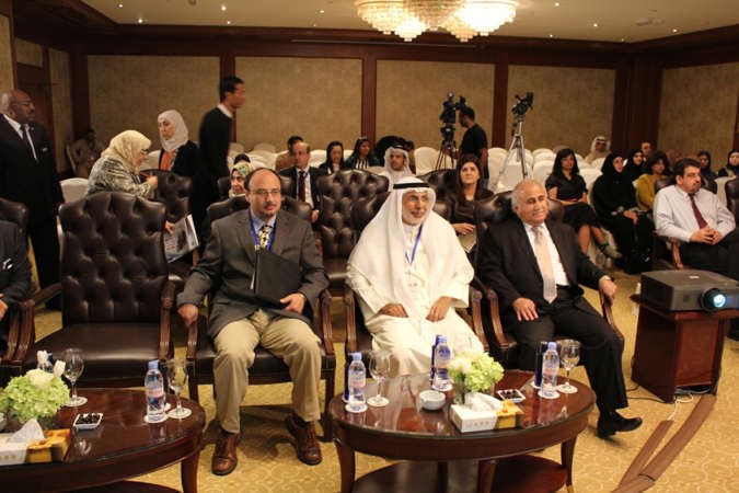 دعبداللطيف البدر ودحسن السند في مقدمة الحضور