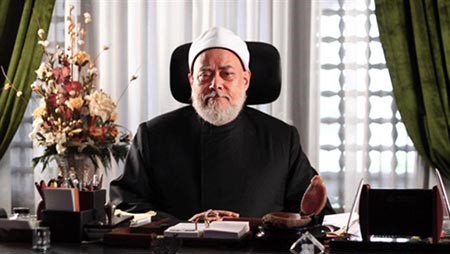 بالفيديو.. علي جمعة: مشاهد "المحرمات والرذيلة" في الأفلام جائزة للتوعية بمضارها !