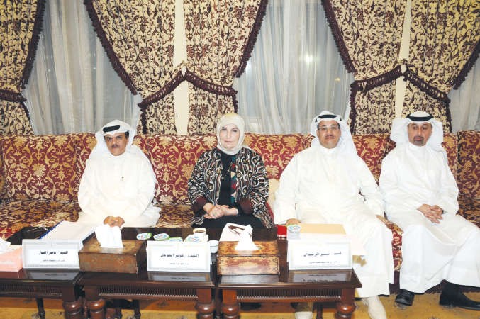 كوثر الجوعان وناصر العمار وتيسير الرشيدان وباسم العسعوسي