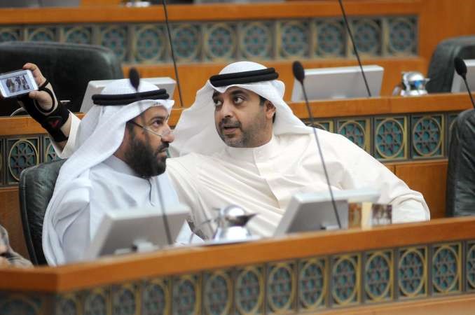 الشيخ محمد العبدالله ودعلي العمير
﻿