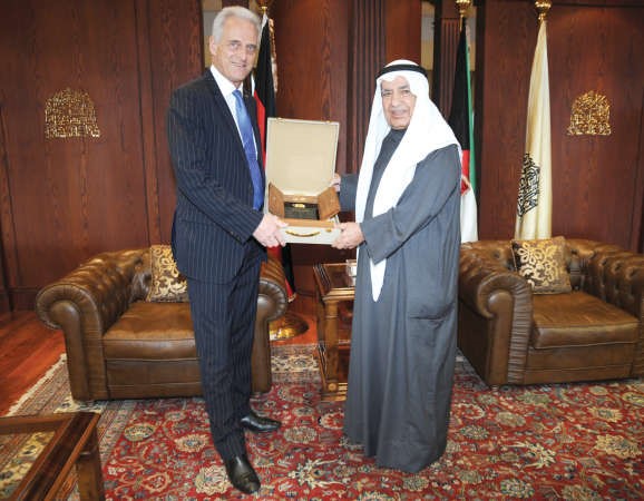 علي الغانم مستقبلا دبيتر رامزاور