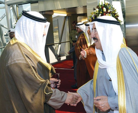 سمو رئيس مجلس الوزراء الشيخ جابر المبارك في وداع صاحب السمو الامير