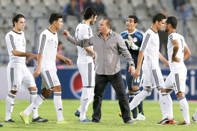 مستقبل شوقي غريب في تدريب مصر لا يزال غامضارويترز