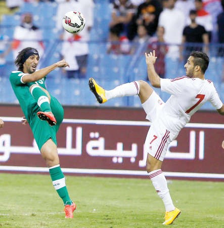 مهاجم الامارات علي مبخوت يقدم مستوى مميزا