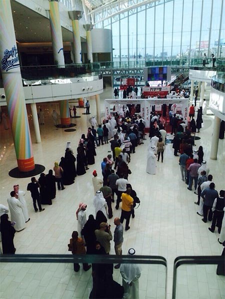 البحرين: إقبال «بكثافة» على التصويت في الانتخابات البرلمانية ونسبة المشاركة في الخارج 3 أضعاف مثيلتها في 2010 