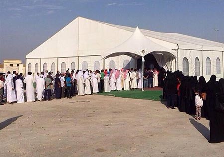البحرين: إقبال «بكثافة» على التصويت في الانتخابات البرلمانية ونسبة المشاركة في الخارج 3 أضعاف مثيلتها في 2010 