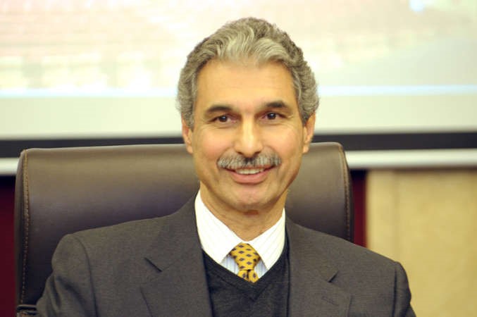 السفير مجدي الظفيري 