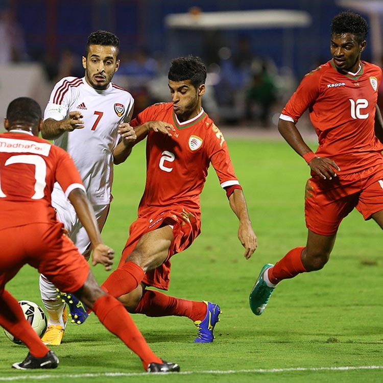 مباراة  عمان والإمارات