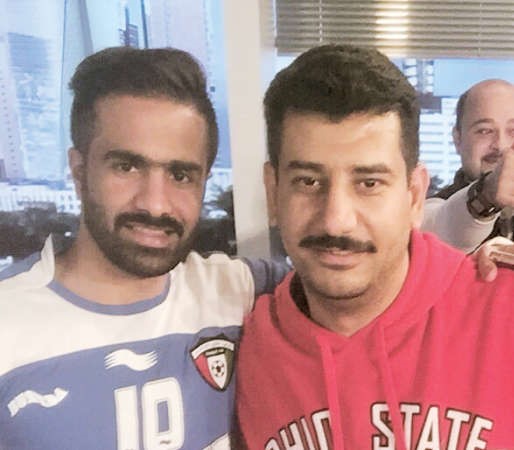 المعد احمد عبداللطيف مع مقدم البرنامج اللاعب عبدالرحمن الموسى