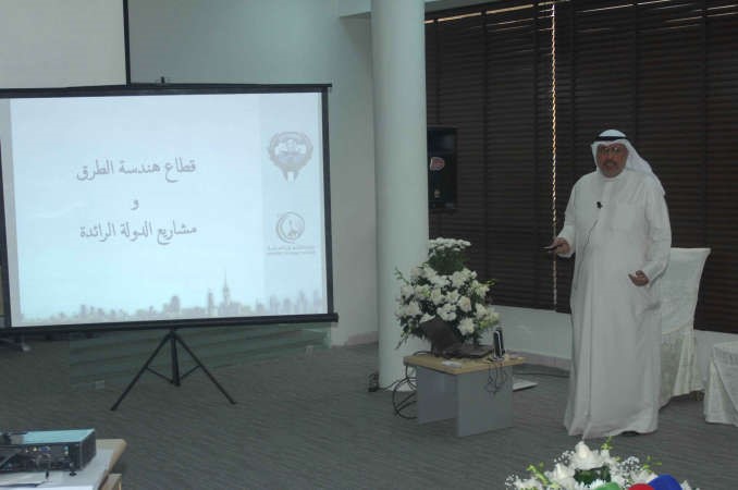 ماحمد الحصان يقدم شرحا حول مشاريع الدولة ﻿