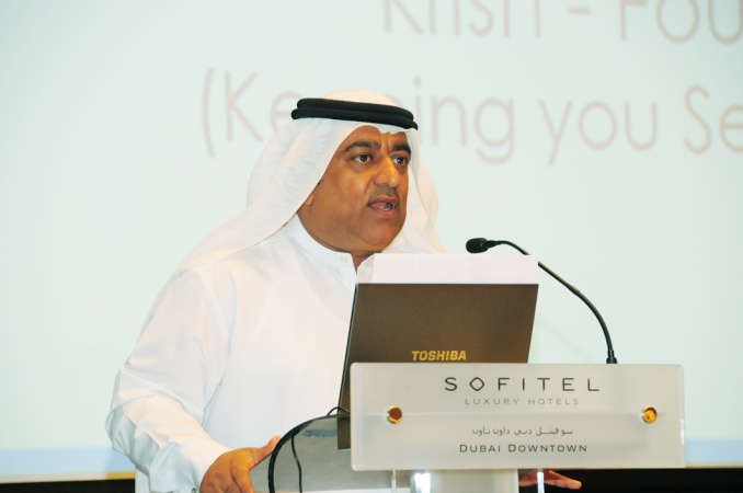 علي الكمالي 