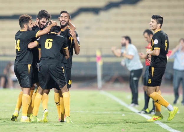 نجوم الاصفر مرشحون لجائزة اسيويةالازرقكوم