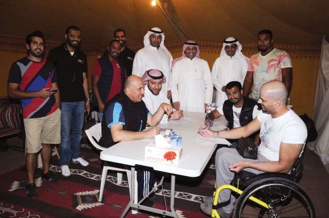 جانب من التسجيل في انشطة الماراثون﻿