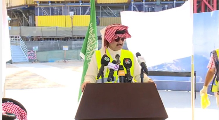 بالفيديو.. الوليد بن طلال يعلن بدء بناء أطول برج بالعالم