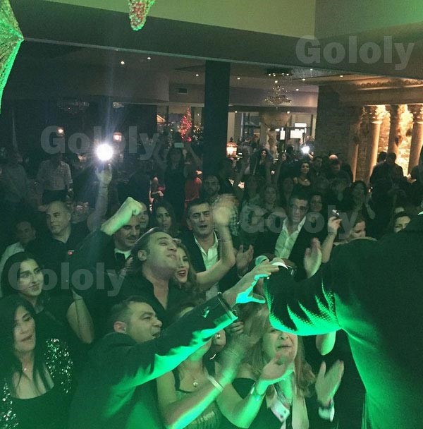 بالصور.. عاصي الحلاني يحتفل بعيد ميلاده مع كاظم الساهر وصابر الرباعي