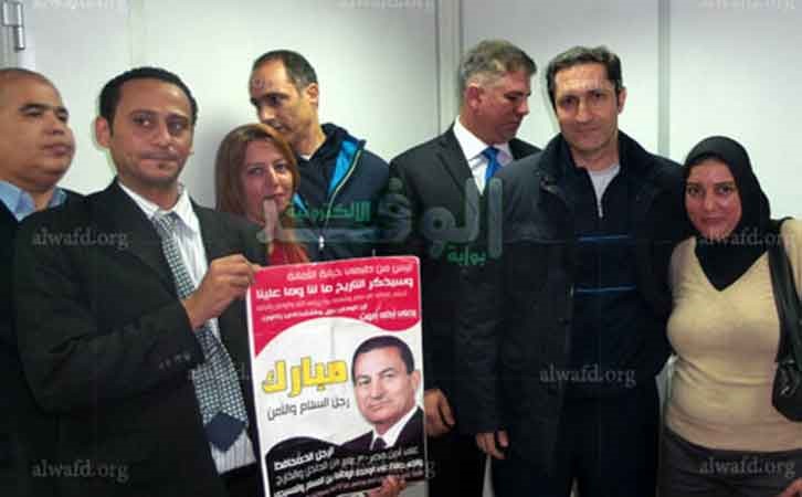 شاهد علاء وجمال مبارك فى صور تذكارية بالحجز!