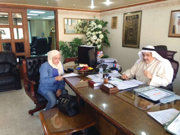 مسلطان حسن متحدثا الى الزميلة بشرى شعبان﻿
