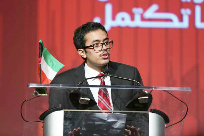 رئيس الهيئة الادارية للاتحاد محمد الزايد متحدثا 