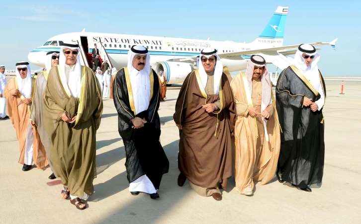 نائب رئيس مجلس الامة مبارك الخرينج والوفد المرافق له وفي استقبالهم عيسى الكواري﻿