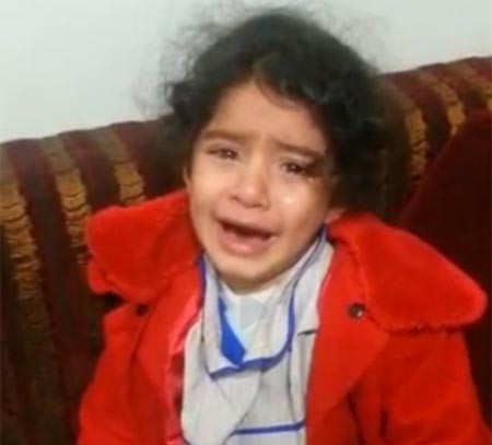 بالفيديو.. ردة فعل طفلة لحظة علمها بموت الفنانة صباح