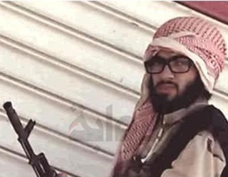 بالفيديو.. مقتل فتى داعش "الرِوش" والمدلل.. صاحب مهمة تمرين "الدواعش" في "الجيم"