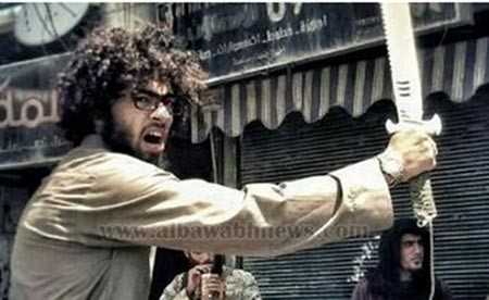 بالفيديو.. مقتل فتى داعش "الرِوش" والمدلل.. صاحب مهمة تمرين "الدواعش" في "الجيم"