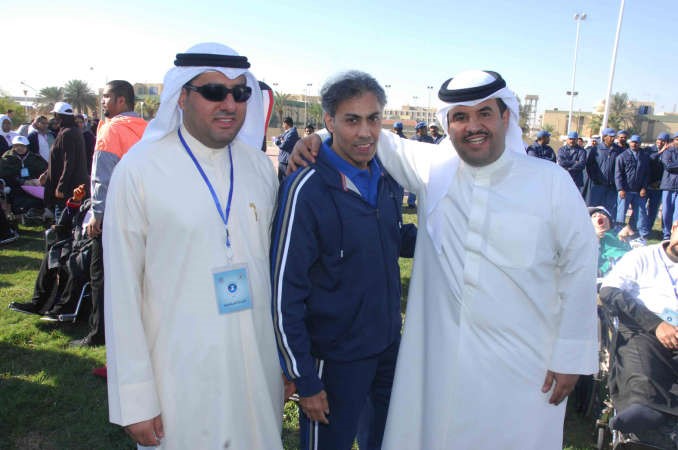  الشيخ دعيج الخليفة وطارق القلاف وجاسم الكندري
