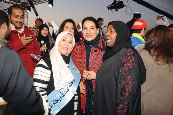 الفنانة سعاد العبدالله وعدد من اصدقاء رحلة الامل﻿