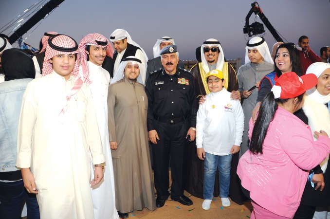 اللواء محمود الدوسري وعدد من الحضور﻿