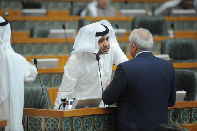 حوار بين دبدر العيسى ودعودة الرويعي﻿