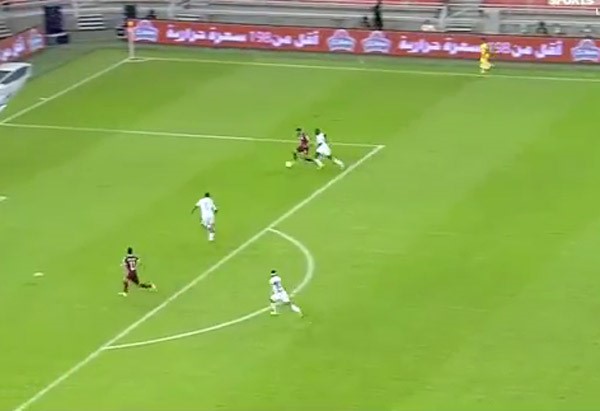 بالفيديو..لاعب فلسطيني يصنع هدفاً بطريقة رائعة 