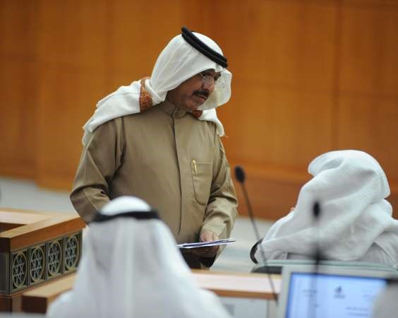 حمد سيف﻿