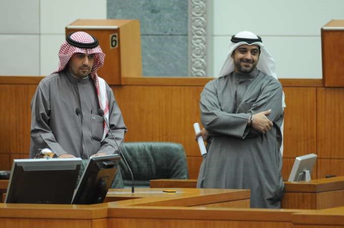 الشيخ محمد العبدالله وانس الصالح﻿