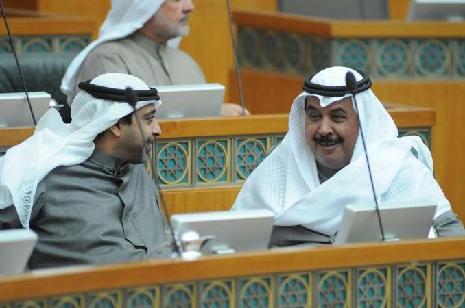 خلف دميثير والشيخ محمد العبدالله﻿