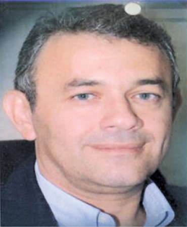 هشام لطفي﻿