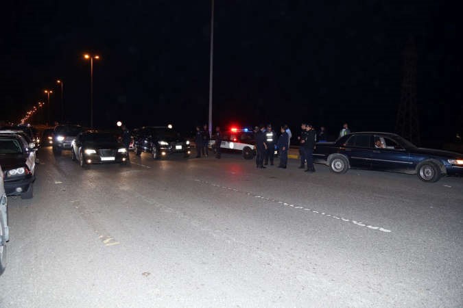 نقطة تفتيش اقامها قطاع الامن العام على طريق الوفرة الخميس الماضي﻿