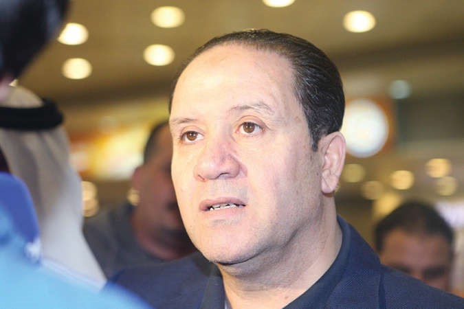 المدرب التونسي نبيل معلول ماذا ينتظره مع الازرق