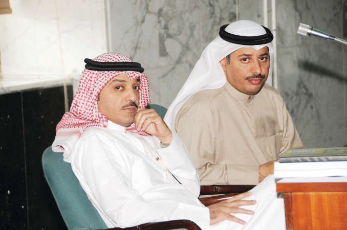 نايف السور 