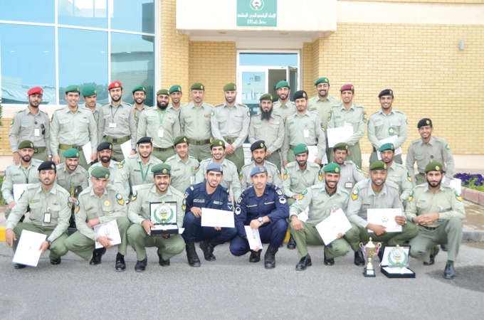 عدد من المشاركين 